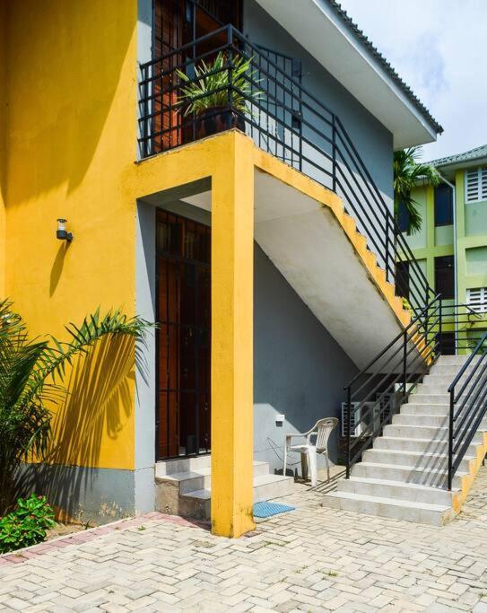 Len Apartments Dar es Salaam Exteriör bild