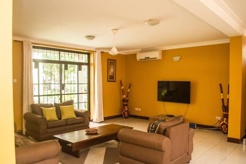 Len Apartments Dar es Salaam Exteriör bild