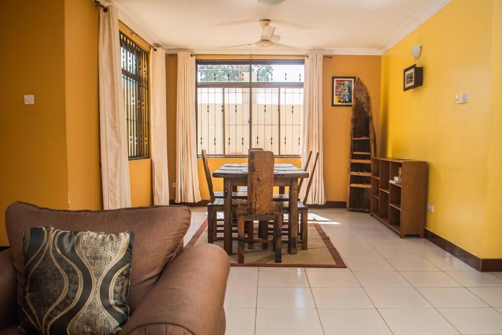 Len Apartments Dar es Salaam Exteriör bild