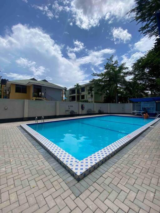 Len Apartments Dar es Salaam Exteriör bild